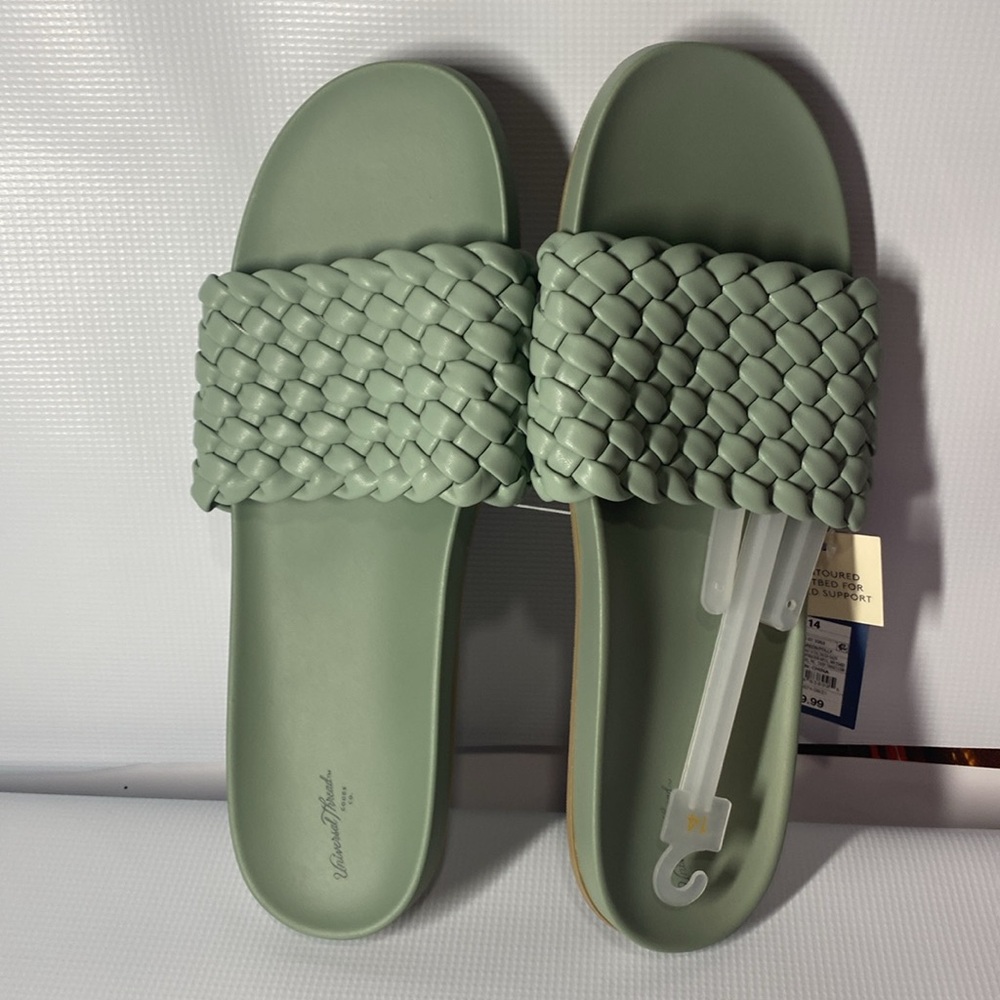 Universe Thread Size 14 Green Slides - image 6